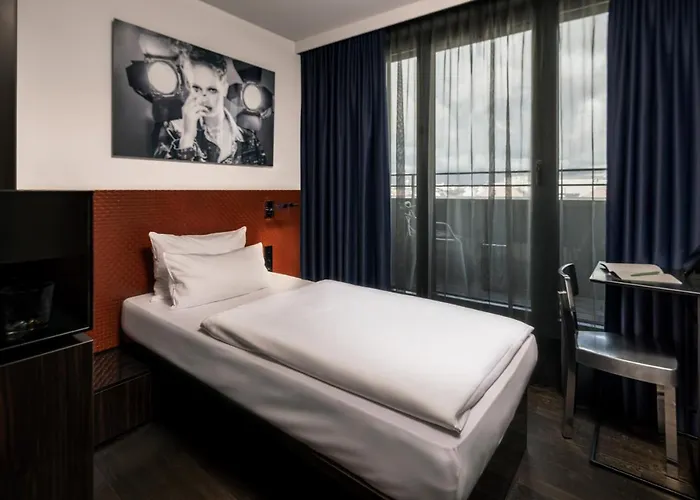 Mani By Amano Отель Берлин