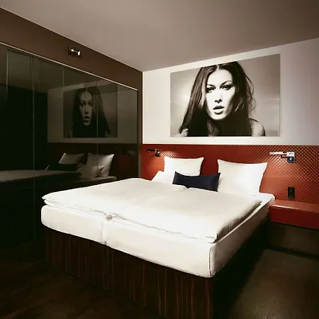 Mani By Amano Berlin